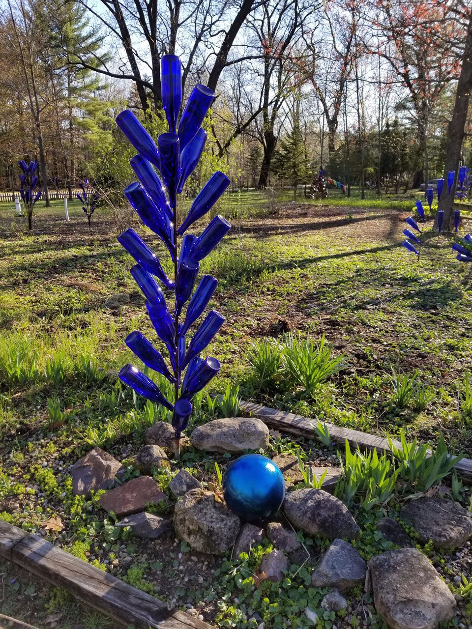 Better bottle tree: Now I've really got the blues - Digging